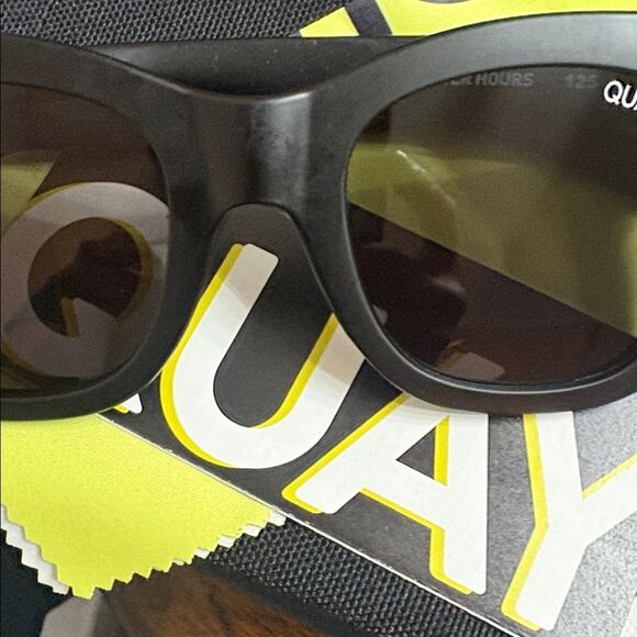 NWT Quay AFTER HOURS Sunglasses Matte Black/Smoke Polarized 125 - Picture 8 of 8